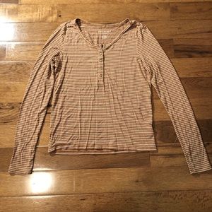 American Eagle soft and sexy button tee